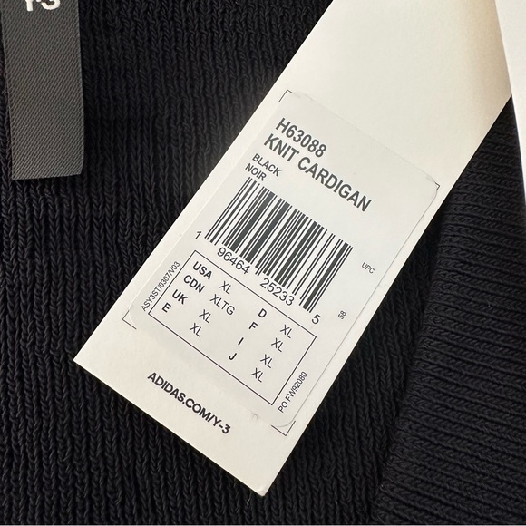 A Y-3 CARDIGAN WITH ASYMMETRICAL KNIT PATTERNS. - Picture 9 of 14